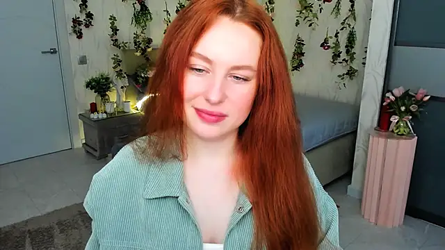 Snapshot of AirySilhouette chatting on May 5, 4:15 am AirySilhouette online show from May 5, 4:15 am