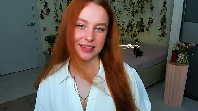 Snapshot of AirySilhouette chatting on May 23, 4:11 am AirySilhouette online show from May 23, 4:11 am