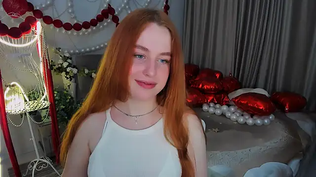 AirySilhouette online show from March 8, 7:50 pm