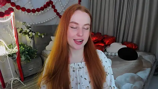 Snapshot of AirySilhouette chatting on February 22, 4:08 pm AirySilhouette online show from February 22, 4:08 pm