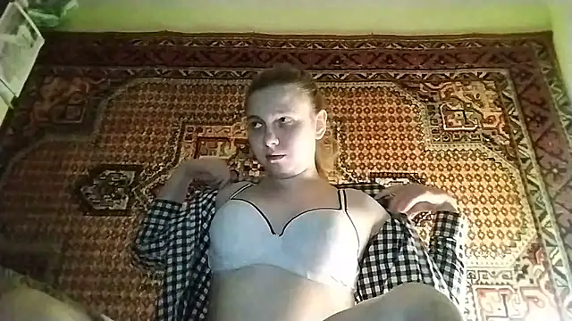 KikiBang online show from March 22, 6:53 pm