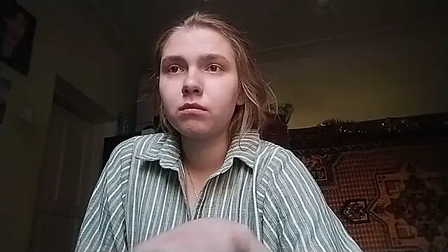 KikiBang online show from December 19, 10:28 am