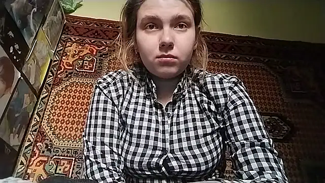 KikiBang online show from March 25, 9:41 am