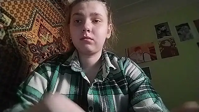 KikiBang online show from March 11, 9:25 am