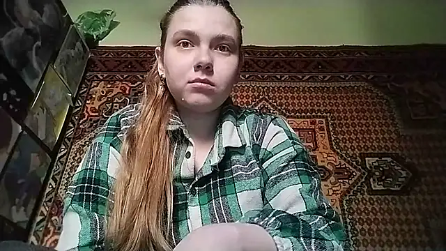 KikiBang online show from February 23, 9:10 am