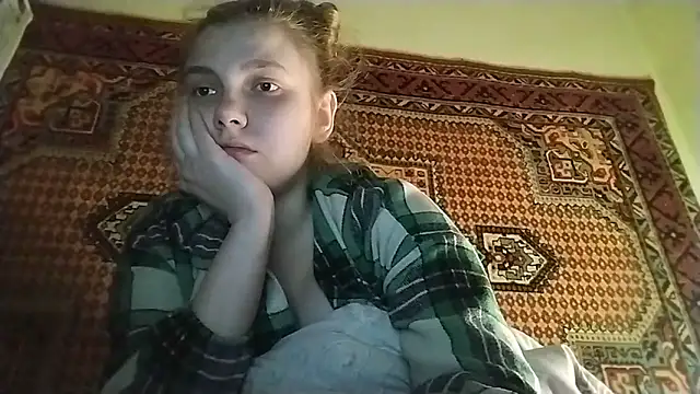 KikiBang online show from February 24, 6:31 pm