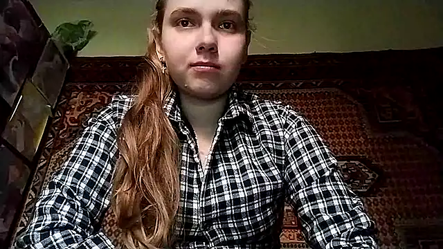 KikiBang online show from November 27, 8:26 am