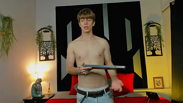 Ostin Saints online show from April 8, 6:53 pm