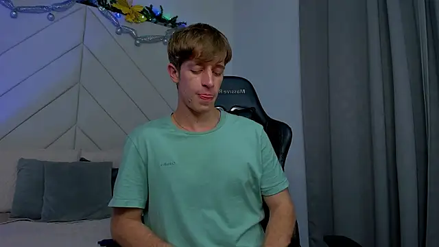 Ostin Saints online show from December 22, 5:29 am