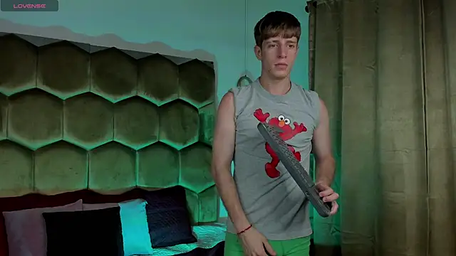 Ostin Saints online show from December 2, 1:57 pm