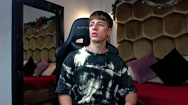 Ostin Saints online show from December 3, 12:37 pm