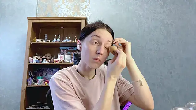 CyberAIice online show from November 26, 6:13 am