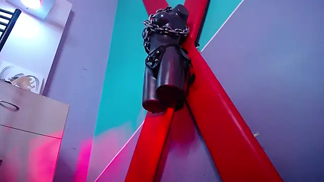 ArhyFoxx1 online show from December 20, 12:08 pm