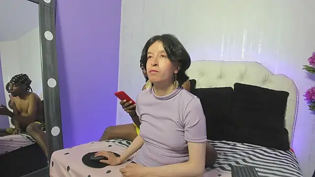 CoralAndOcean  online show from December 16, 6:01 pm