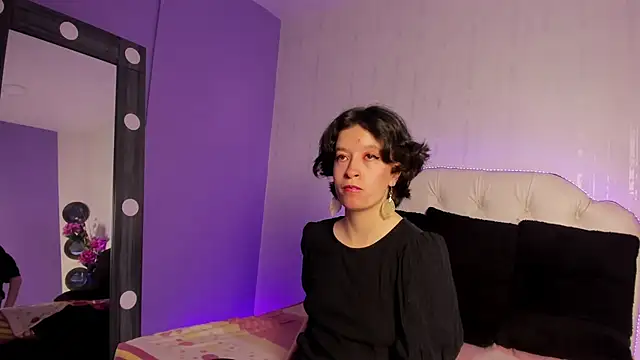 CoralAndOcean  online show from December 4, 12:37 pm