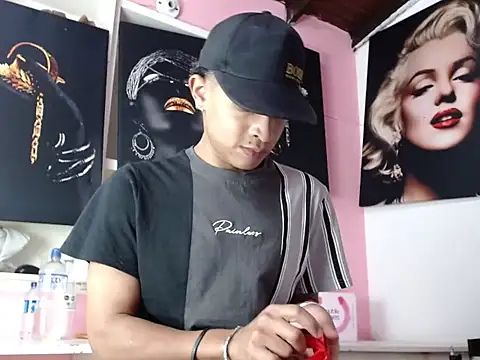 crissex3 online show from February 17, 1:30 pm