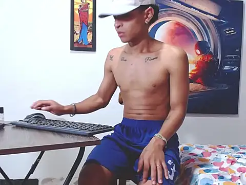 crissex3 online show from March 11, 2:00 pm