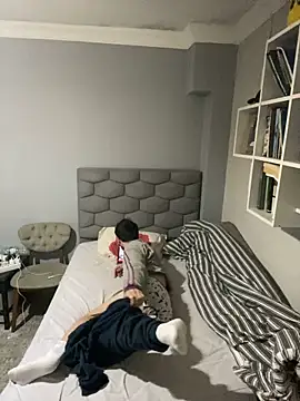 italianbaby001 online show from March 16, 5:48 pm