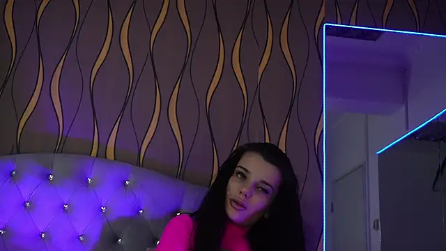 lovely sophia  online show from November 26, 5:51 am