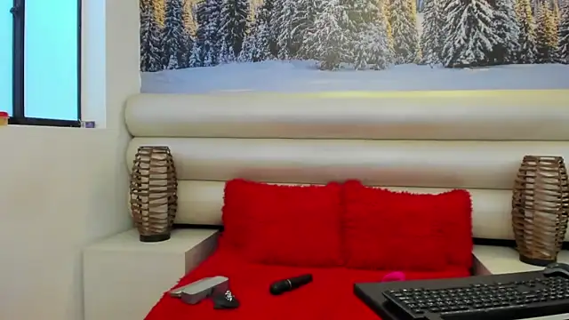 MillyHotsoon online show from March 13, 11:04 am