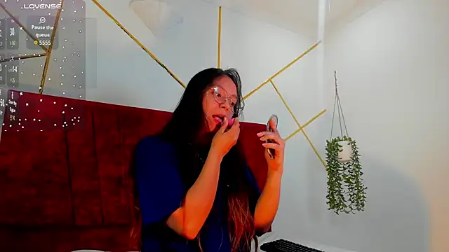 Julieta Lein  online show from January 10, 12:33 pm