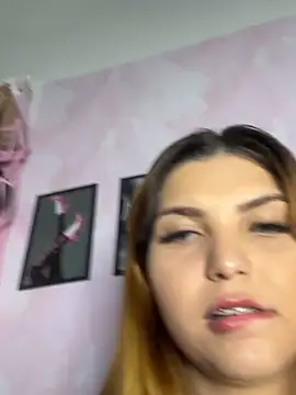 melyssaa23 online show from May 5, 2:47 am