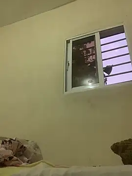 laperson online show from March 23, 11:04 pm