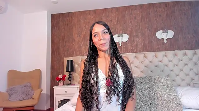 DaimondJohnson online show from January 11, 4:30 am