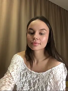 Tiffany Sweetie online show from February 20, 1:02 pm