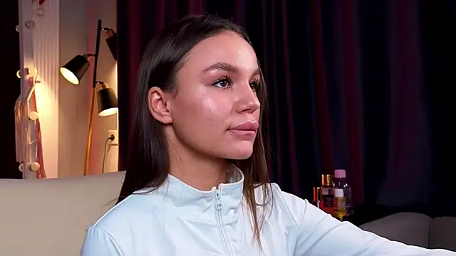 Tiffany Sweetie online show from January 18, 11:46 am