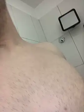 Spielzeugtwink online show from March 29, 3:24 pm