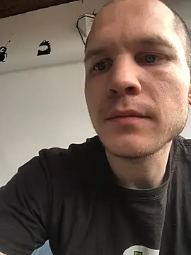 Spielzeugtwink online show from May 22, 10:13 am