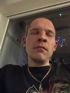 Spielzeugtwink online show from May 24, 9:26 pm
