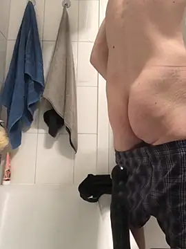 Spielzeugtwink online show from January 6, 10:03 pm