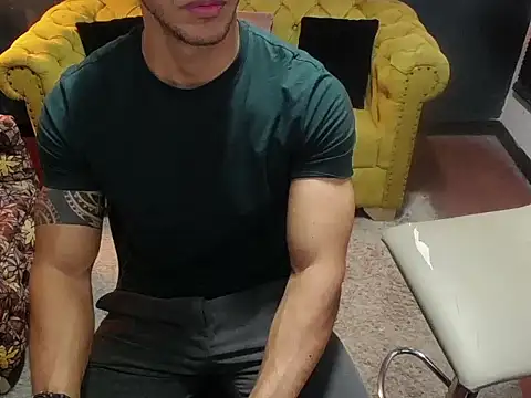 tayler luke online show from December 21, 1:19 am