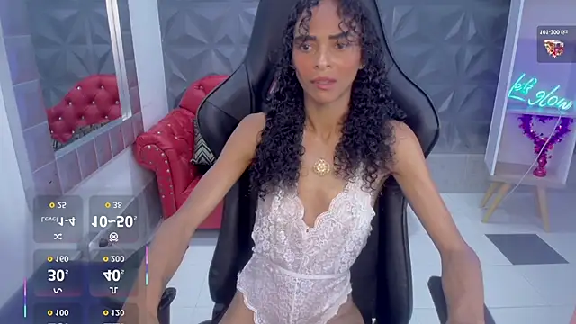 becky lynch 102 online show from January 11, 11:39 am