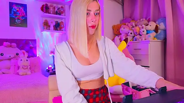 MadamBarbiee online show from February 5, 11:55 pm