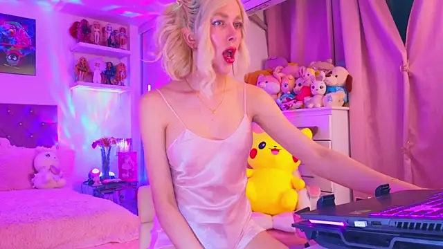 MadamBarbiee online show from January 19, 12:25 am