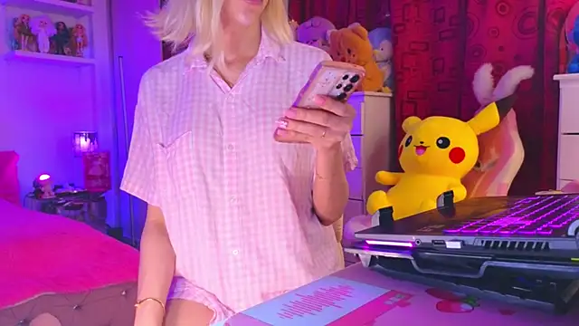 MadamBarbiee online show from December 1, 11:27 pm