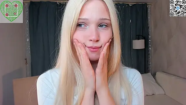 CherrylHolme online show from March 28, 8:10 pm