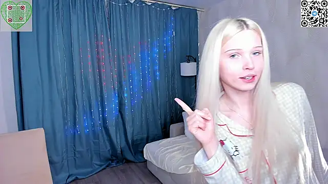 CherrylHolme online show from March 8, 8:56 pm