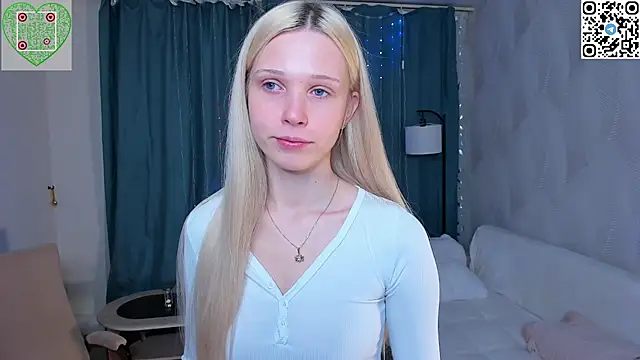 CherrylHolme online show from March 21, 9:30 pm