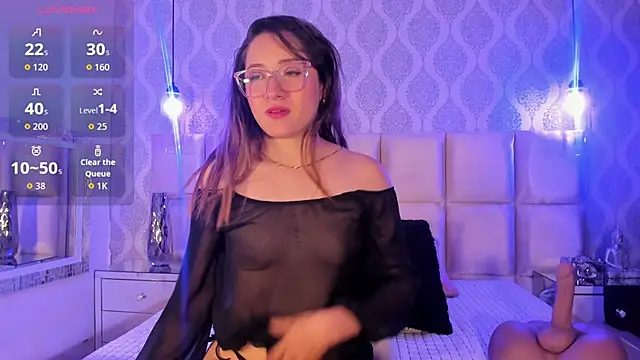 LeiahBlonde online show from November 30, 11:55 am