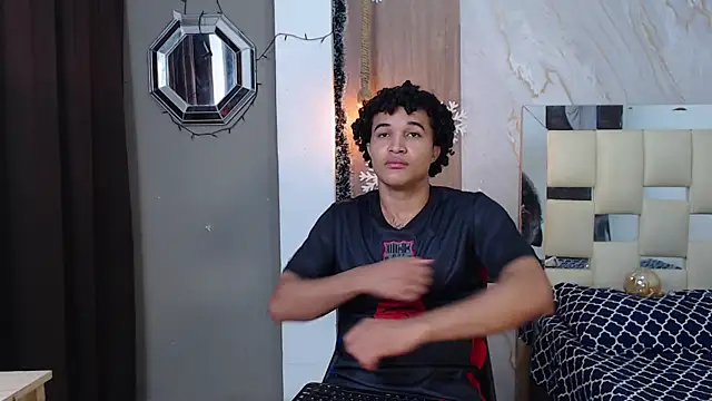 sweett love  online show from January 13, 5:22 am