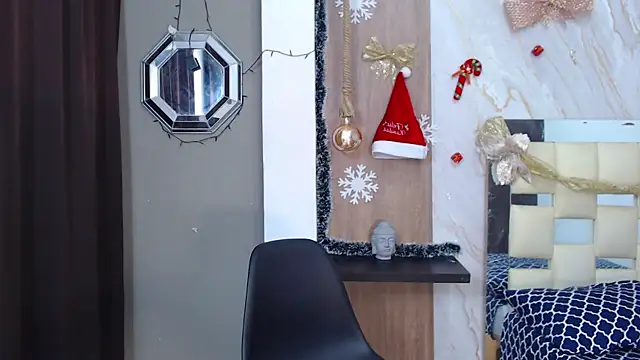 sweett love  online show from January 8, 3:45 am