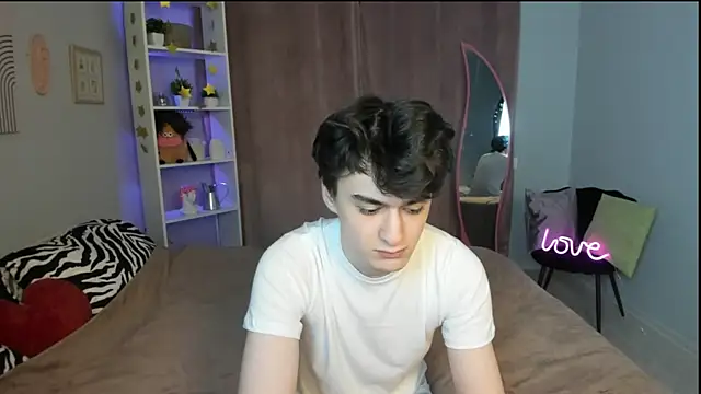 Snapshot of kevinhunter_ chatting on November 20, 4:07 pm kevinhunter online show from November 20, 4:07 pm