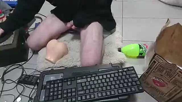 jaqrabit online show from May 18, 7:24 am