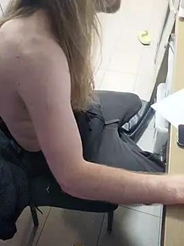 jaqrabit online show from December 17, 1:27 pm