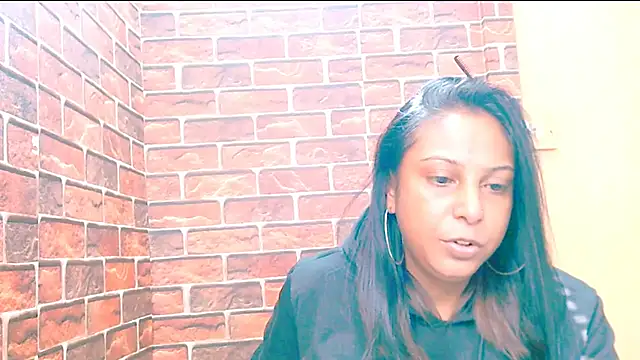indian spice girl online show from May 8, 7:12 am
