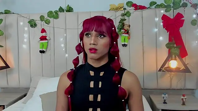 Thalia Moon1 online show from December 20, 4:59 am